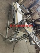 全自動仿手工搟面皮成型機(jī)的特點(diǎn)